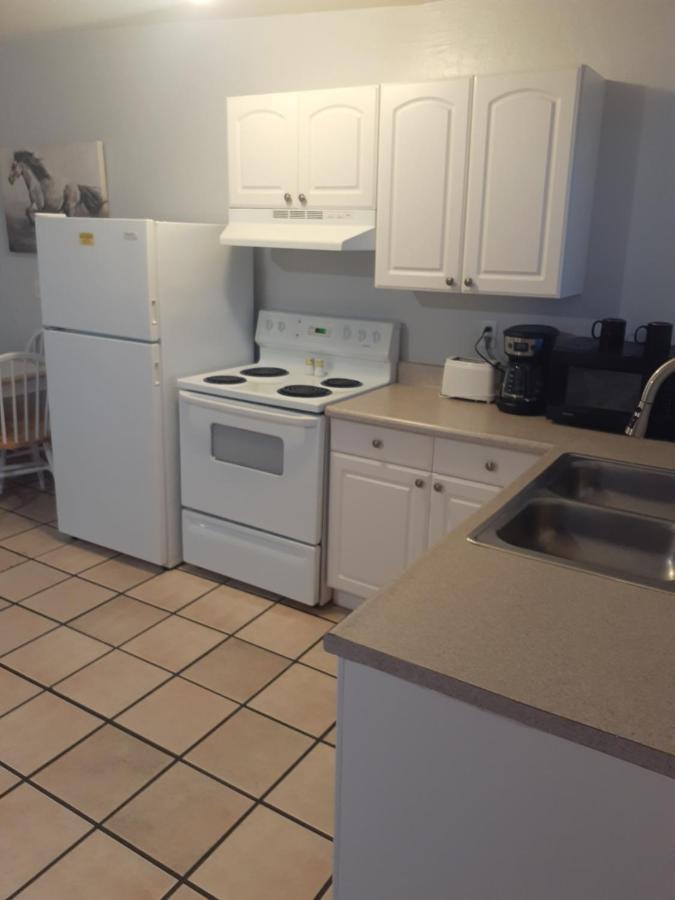 Two-Bedroom Suite,1387257578:JPEG